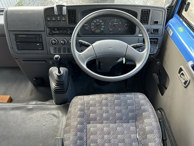 NISSAN - CIVILLIAN
