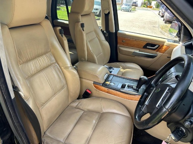 LANDROVER - RANGE ROVER SPORTS
