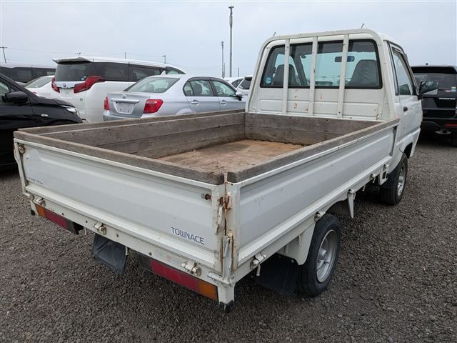 TOYOTA - TOWNACE TRUCK
