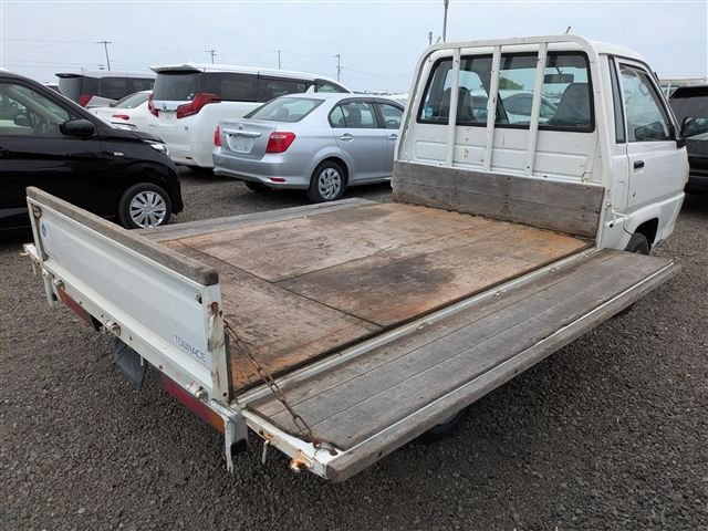 TOYOTA - TOWNACE TRUCK
