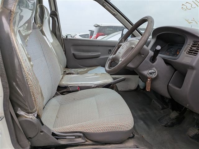 TOYOTA - TOWNACE TRUCK

