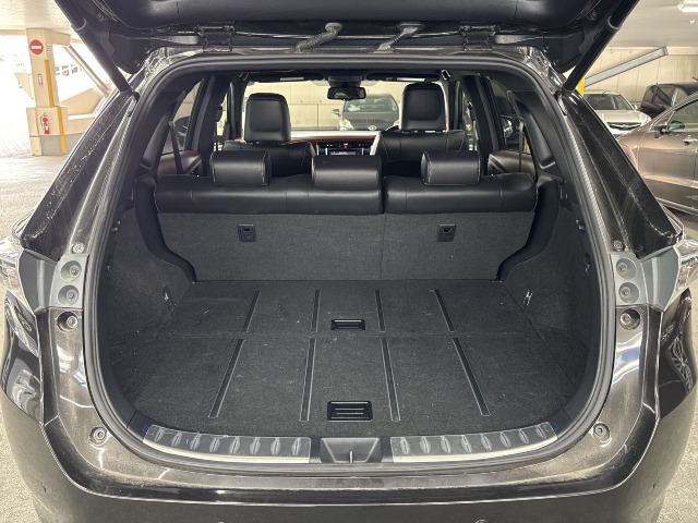 TOYOTA - HARRIER
