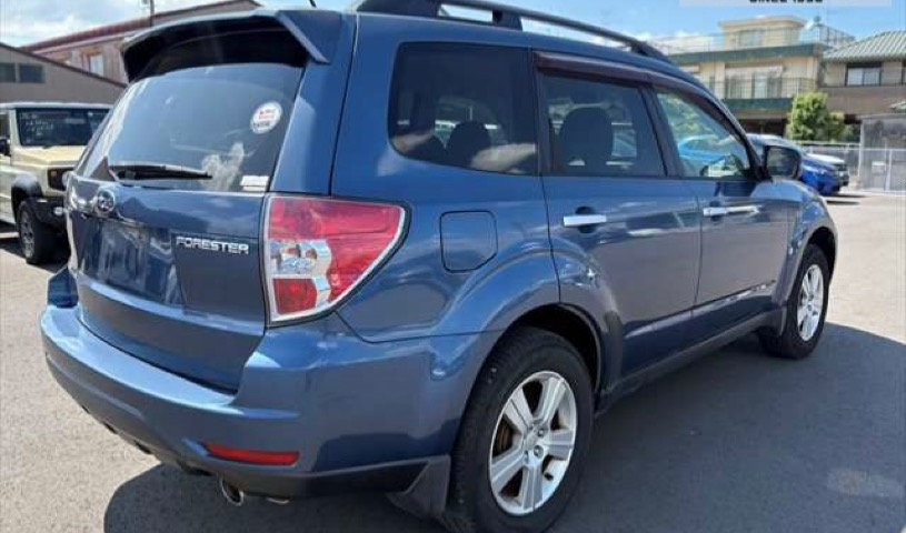 SUBARU - FORESTER
