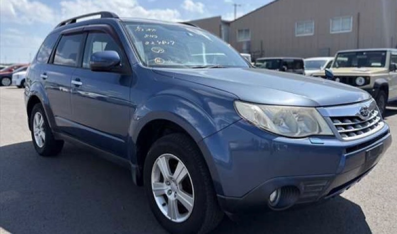 SUBARU - FORESTER
