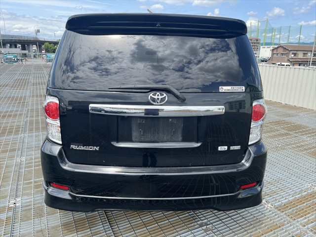 TOYOTA - COROLLA RUMION
