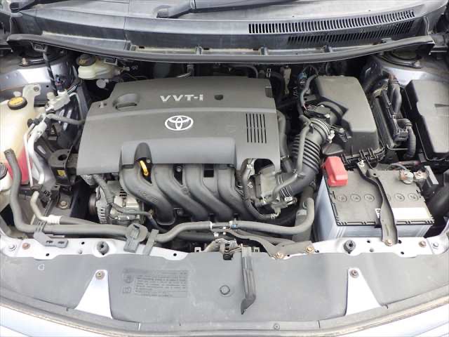 TOYOTA - AURIS
