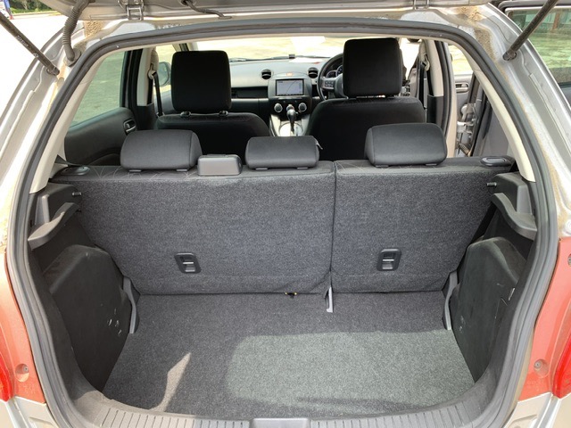 MAZDA - DEMIO
