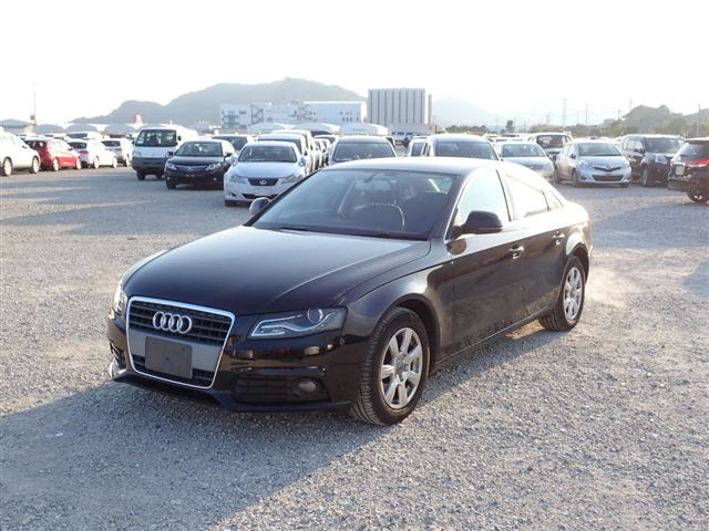 AUDI A4 2008