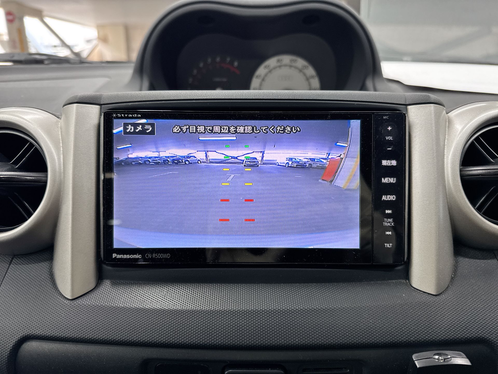 TOYOTA IST 2002 - Image 17