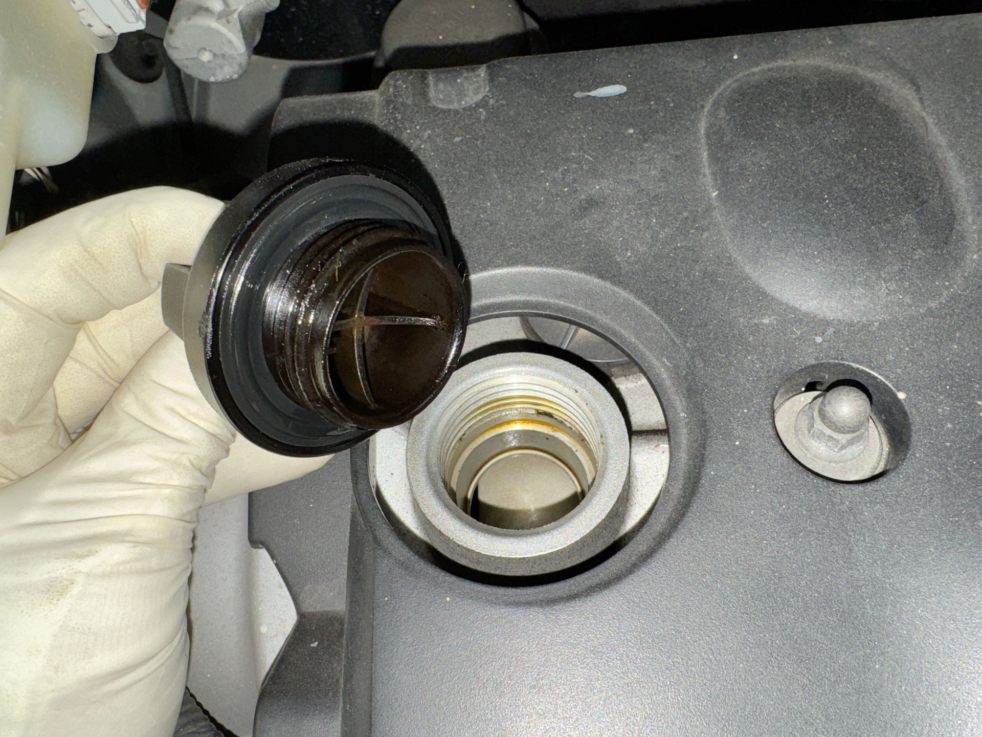 TOYOTA IST 2002 - Image 2