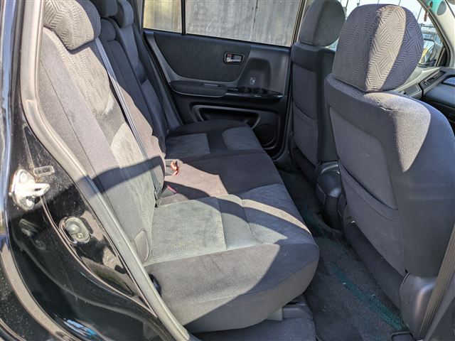 TOYOTA KLUGER 2001 - Image 12