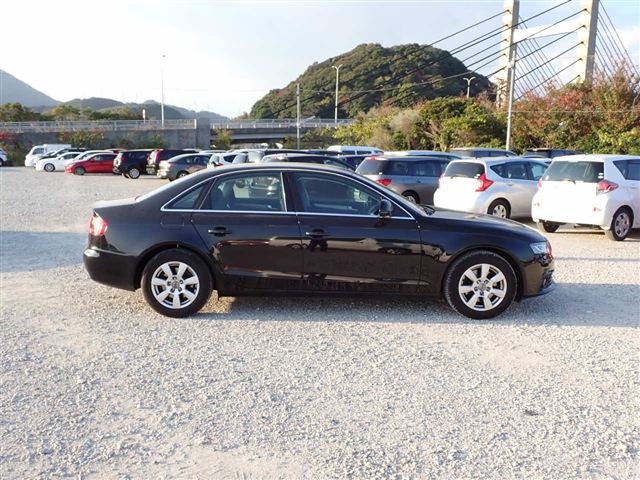 AUDI A4 2008 - Image 5